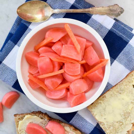 Gingery Pickled Radishes - Recipe photo by westoftheloop