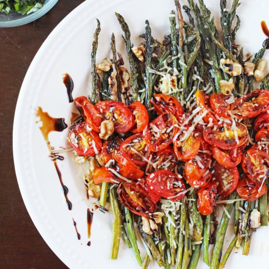 Parmesan Roasted Asparagus - Recipe photo by healthyharvest