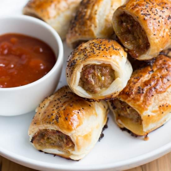 Apple and Fennel Pork Sausage Rolls - Recipe photo by Grab Your Spork