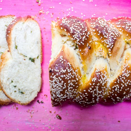 Scallion Pancake Challah - Recipe photo by WhatJewWannaEat
