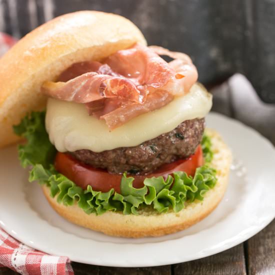 Italian Pesto Burger - Recipe photo by thatskinnychickcanbake