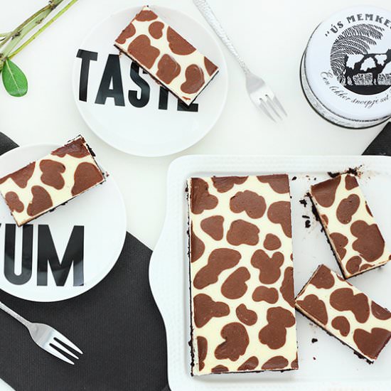 Cow brownie cheesecake bars - Recipe photo by The_Cookie_Fairy