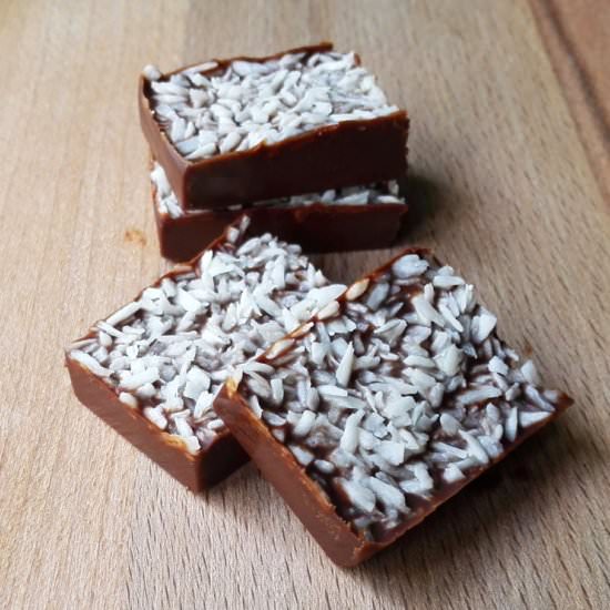 Delicious Coconut Chocolate Fudge - Recipe photo by myhealthydessert