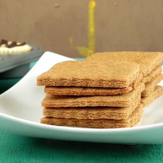 Homemade Graham Crackers - Recipe photo by Nitha Kitchen