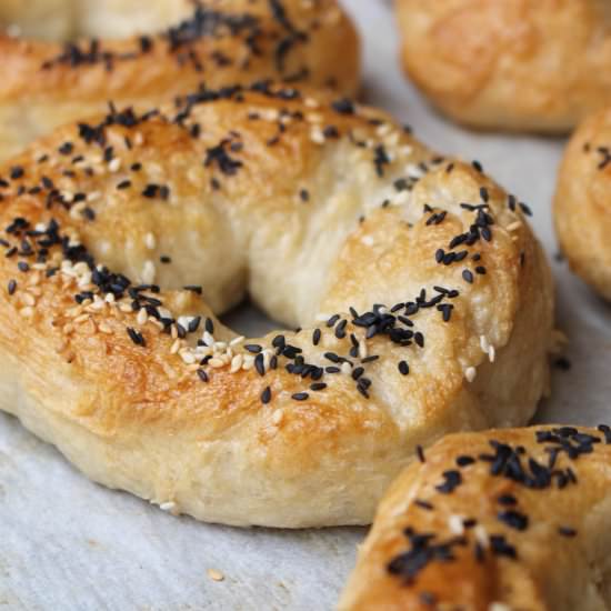 Sesame Seed Bagels - Recipe photo by akitchenfable