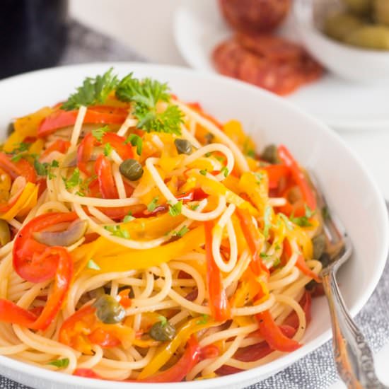 Spaghetti with Fried Peppers - Recipe photo by foodandjourneys