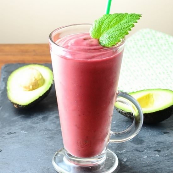 Avocado Raspberry Smoothie - Recipe photo by everydayhealthyrecipes