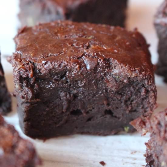Gooey Chocolate Zucchini Brownies - Recipe photo by akitchenfable