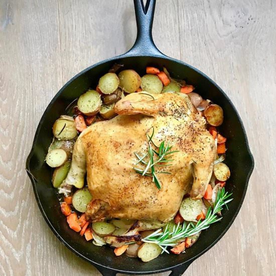 Roasted Rosemary Chicken & Potatoes - Recipe photo by kitchengonerogue
