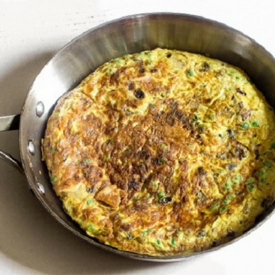 Easy Spanish Omelette ("Tortilla") - Recipe photo by percolatekitchen