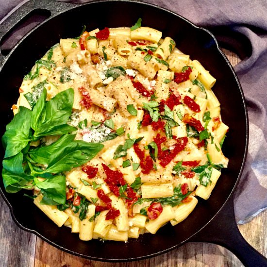 Rigatoni in Sun Dried Tomato Sauce - Recipe photo by AHintofWine