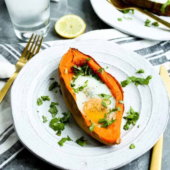 Baked Eggs in Sweet Potato Boats - Recipe photo by Happy Healthy Mama