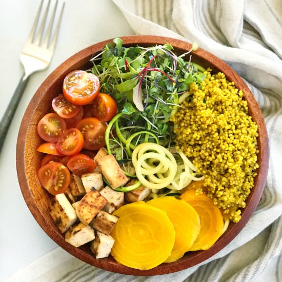 Turmeric Quinoa Buddha Bowl - Recipe photo by makingsof