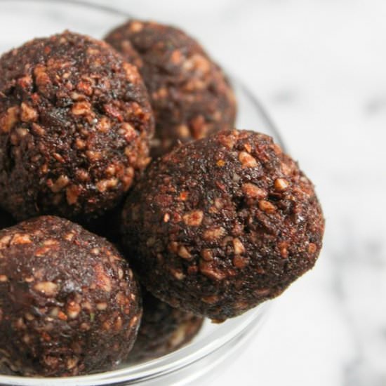 Chocolate Matcha Energy Bites - Recipe photo by twoplacesatonce
