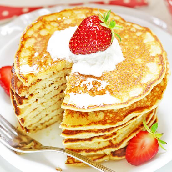 Almond Flour Pancakes - Recipe photo by dieTTaste