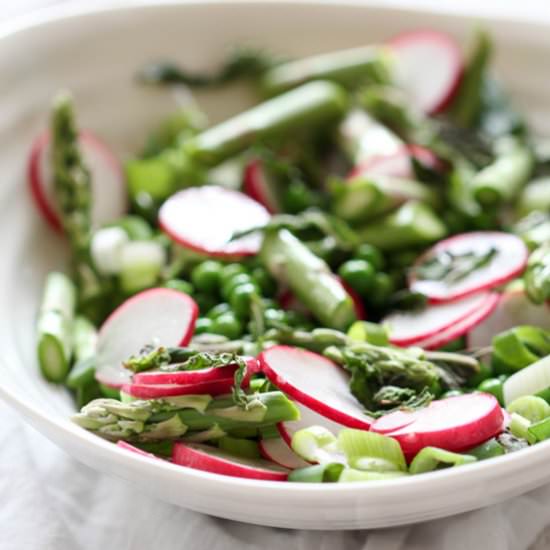 Famers Market Spring Veggie Salad - Recipe photo by rootsandradishes