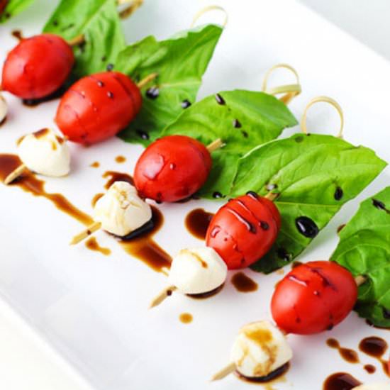 Caprese Salad Bites - Recipe photo by Tastefulventure