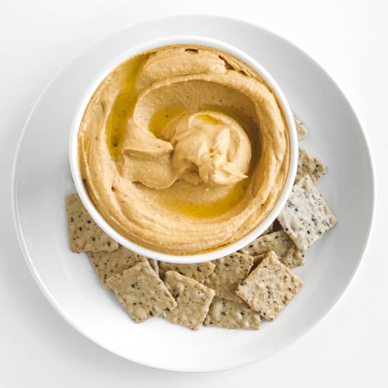 Chipotle Hummus - Recipe photo by Greciaparra