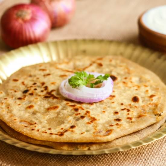 Aloo Pyaz Paratha - Recipe photo by Beingwholesome