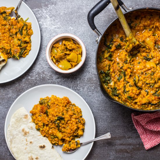 Spicy Lentil Curry with Spinach - Recipe photo by thebellephant