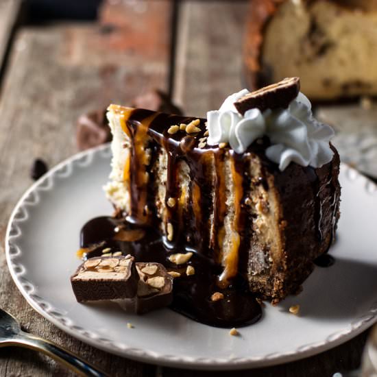 Snickers Cheesecake - Recipe photo by cookiesforengland