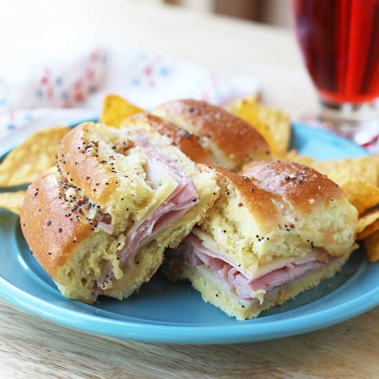 Easy Hawaiian Sweet Roll Sliders - Recipe photo by MakeAheadMealMom