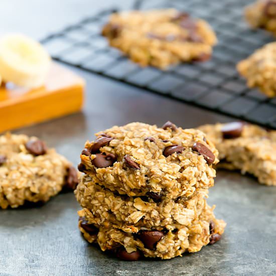 2 Ingredient Banana Oatmeal Cookies - Recipe photo by kirbie