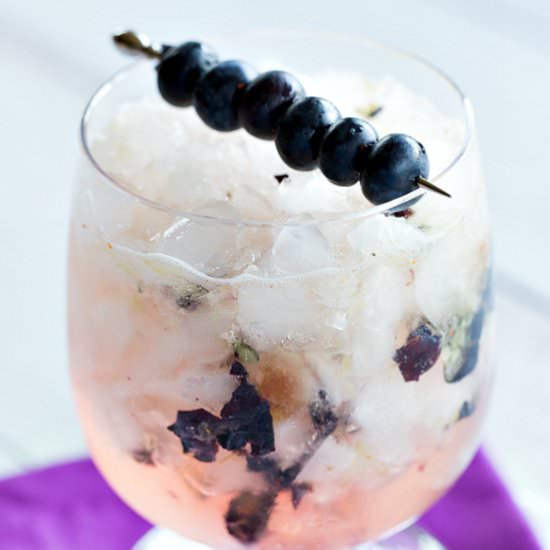 Blueberry Ginger Smash - Recipe photo by thedrinkkings