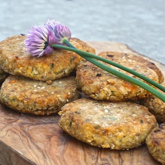 Vegetarian Chickpea Burgers - Recipe photo by oliveoilandlemons