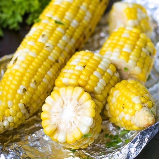 Grilled Corn on the Cob - Recipe photo by lslfunblog