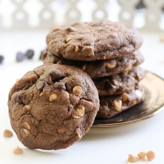 Double Chocolate Chip Vegan Cookie - Recipe photo by veganblueberry