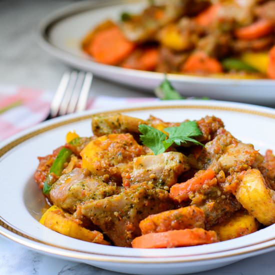 Cameroonian Poulet DG - Recipe photo by Yummymedley