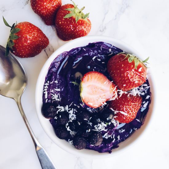 Healthy Ice Cream Bowl - Recipe photo by AlwaysHungryVegan