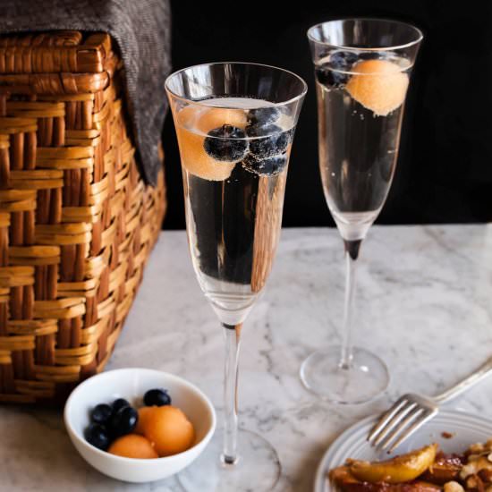 White Wine Spritzer - Recipe photo by Zestful Kitchen