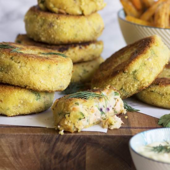 Smoked Salmon & Mackerel Fishcakes - Recipe photo by Properfoodie