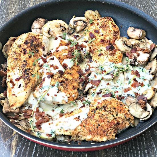 Bacon Mushroom Chicken with Thyme - Recipe photo by stay_snatched