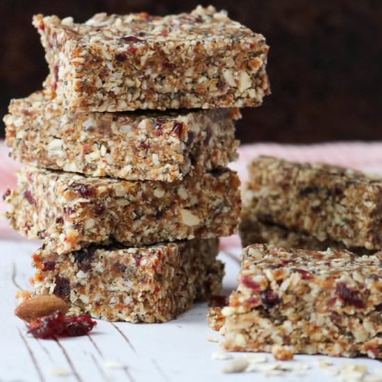 No Bake Granola Bars - Recipe photo by Girl Heart Food