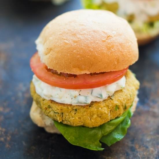 Vegetarian Chickpea Burgers - Recipe photo by thelemonbowl