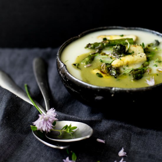 Two Colored Asparagus Veloute - Recipe photo by lemonsandmore