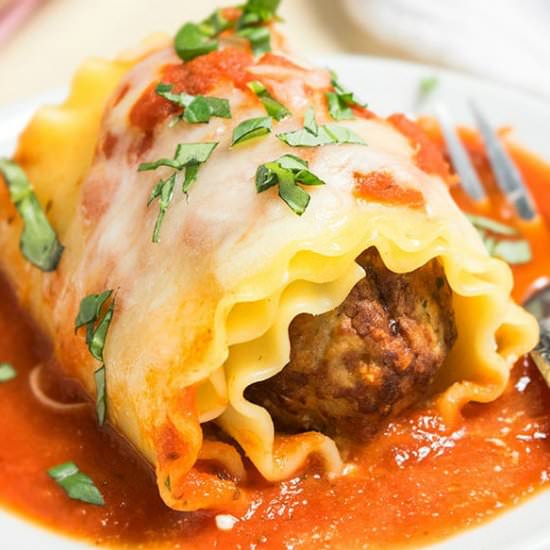 Meatball Lasagna Roll Ups - Recipe photo by Cakewhiz