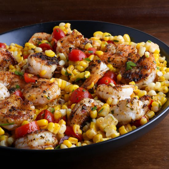 Spicy Shrimp and Fresh Corn Salad - Recipe photo by therightrecipe