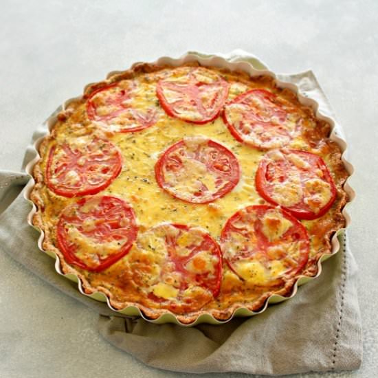 Easy Cheese Crust Tomato Quiche - Recipe photo by berry sweet life
