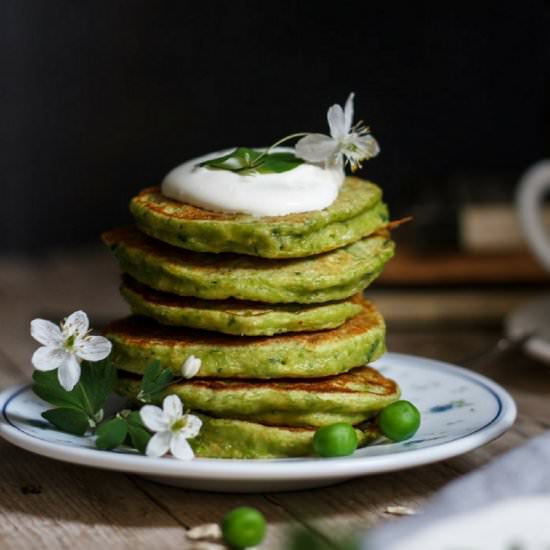 Flourless Green Pea Fritters - Recipe photo by Use Your Noodles