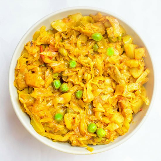 Indian Cabbage Curry (Bengali Dish) - Recipe photo by dimpieekitchen
