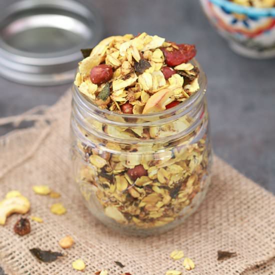 Roasted Oats and Papad Chivda - Recipe photo by cookingcarnival