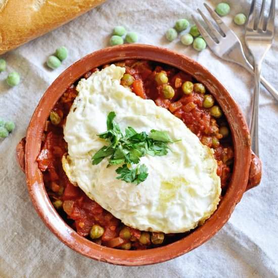 Flamenco Styled Eggs - Recipe photo by Spain on a Fork