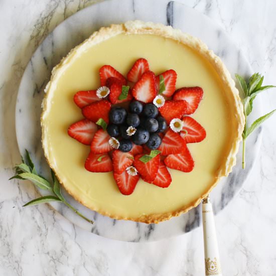 White Chocolate and Berry Tart - Recipe photo by wishtodish