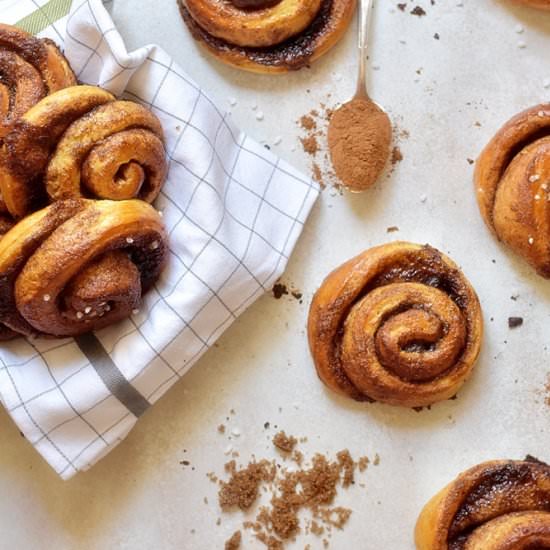 Cinnamon Rolls - Recipe photo by yehudit37