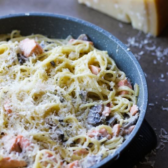 Angel Hair Alfredo Salmon Pasta - Recipe photo by Berrymaple