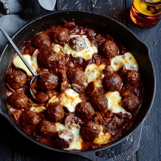 Barbecue Meatballs - Recipe photo by Bibbyskitchenat36